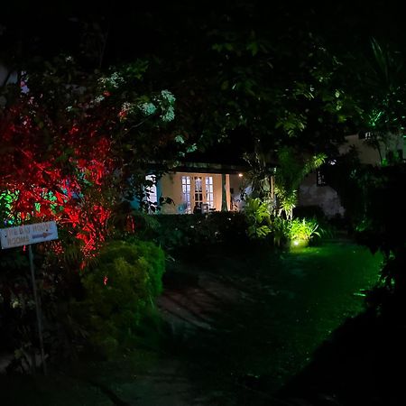 The Bay House Hotel เวลิกามา ภายนอก รูปภาพ