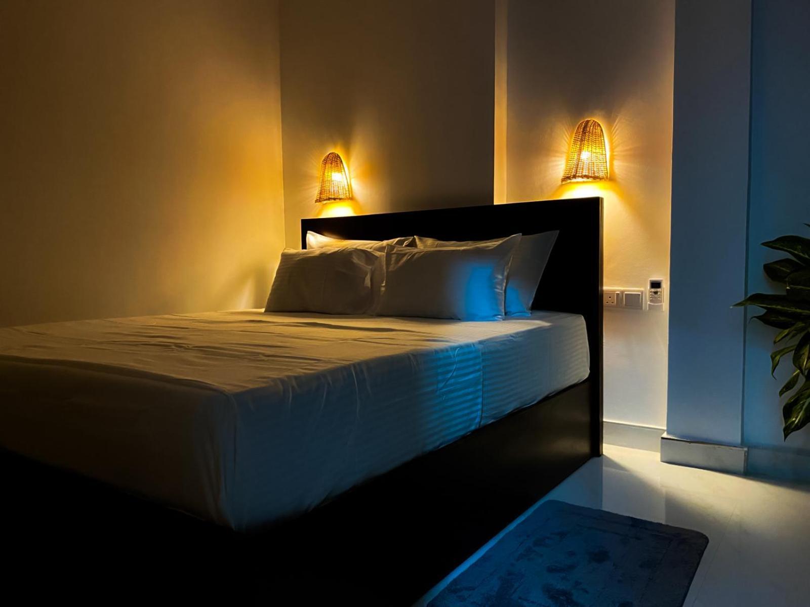 The Bay House Hotel เวลิกามา ภายนอก รูปภาพ