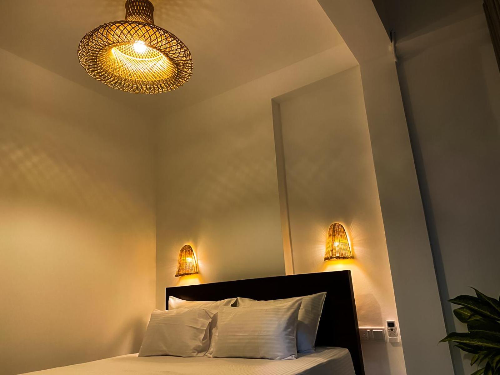 The Bay House Hotel เวลิกามา ภายนอก รูปภาพ